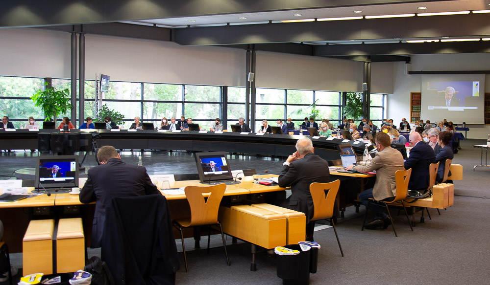 session-1063-sept.21